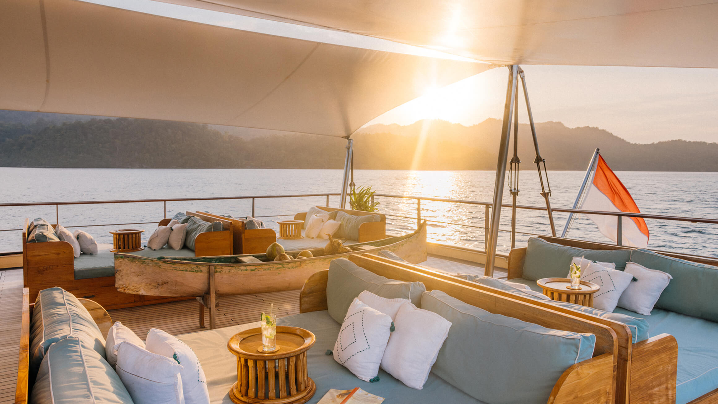 Sun Lounge
